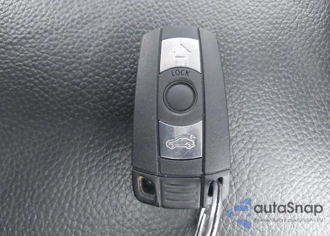 2008 BMW 335Xi из США, поврежденный, VIN WBAWC73588E066356